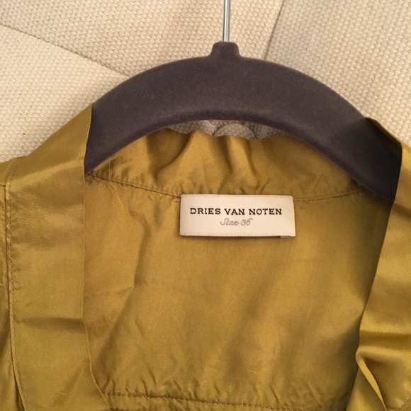 Dries Van Noten hidden Button Front Blouse
Gold - Picture 8 of 8